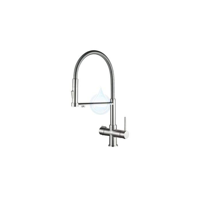 Štvorcestná batéria so sprchou nahrádza pôvodné vodovodné batérie a majú pohodlné ovládanie pomocou dvoch pák - filtrovaná a studená / teplá.