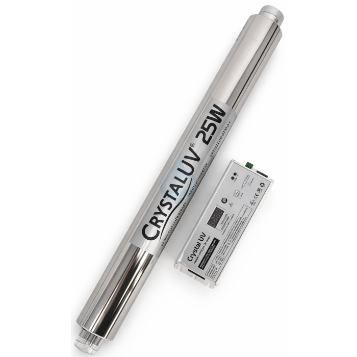 UV lampa Crystal LIGHT LITE, je vhodná na dezinfekciu vody v rodinných domoch a bytoch. Ultrafialové žiarenie zabíja baktérie, cysty a víry s účinnosťou 99.98% a poškodzuje ich DNA, čím im znemožňuje znovu sa rozmnožiť.